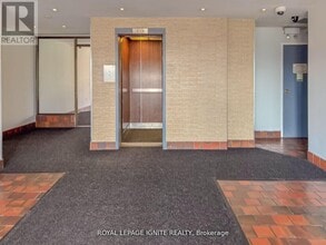 3455 Morning Star Dr in Mississauga, ON - Building Photo - Building Photo