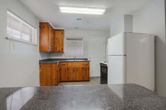 124 Lake Ave in Metairie, LA - Building Photo - Building Photo