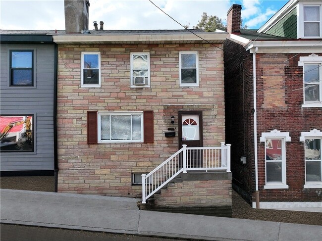 property at 274 38th St