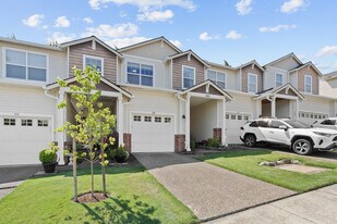 12675 SW Night Heron Ln in Beaverton, OR - Building Photo