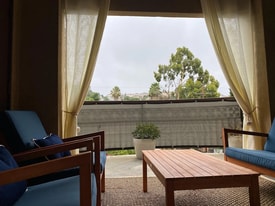 6221 Monterey Rd, Unit 102 in Los Angeles, CA - Building Photo