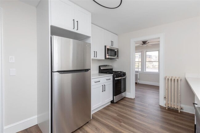 74 Grace Church St, Unit 2