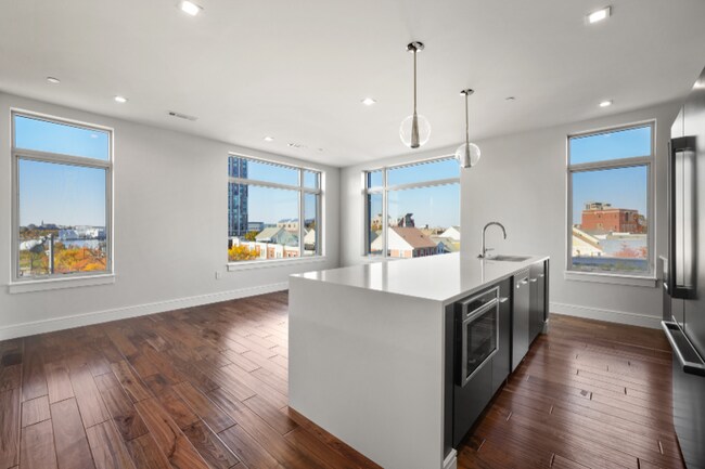 99 Sumner St in Boston, MA - Building Photo - Building Photo