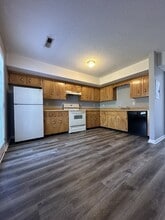 113 Hickory Trace Rd in Clarksville, TN - Building Photo - Building Photo
