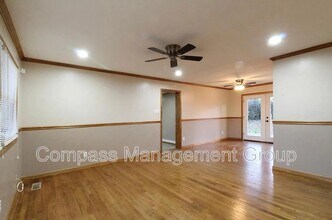 9204 Topoco Dr in Knoxville, TN - Building Photo - Building Photo