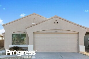 7107 S 31st Dr in Phoenix, AZ - Building Photo
