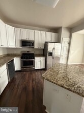 97 Colts Neck Dr in Sicklerville, NJ - Building Photo - Building Photo