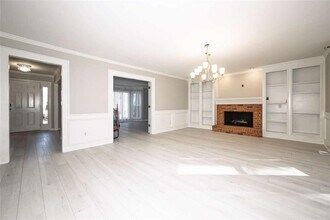 151 Lakeside Dr NW in Kennesaw, GA - Building Photo - Building Photo