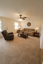 50 Brookside Dr in Hendersonville, NC - Building Photo - Building Photo