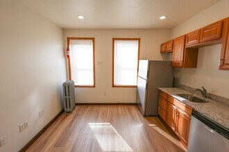 100 Seaver St in Boston, MA - Building Photo - Building Photo