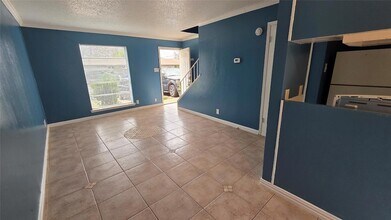 5200 Lancaster Ct in Austin, TX - Foto de edificio - Building Photo