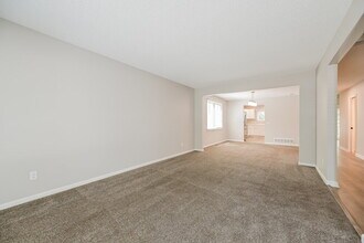 16787 E Prentice Cir in Centennial, CO - Building Photo - Building Photo