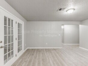 1409 SW 81st St in Oklahoma City, OK - Building Photo - Building Photo