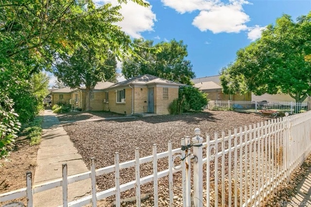 1464 Elmira St in Aurora, CO - Building Photo - Building Photo