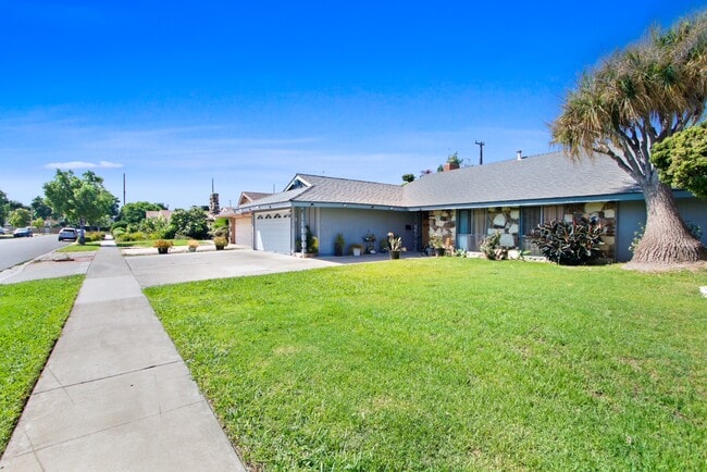 property at 1545 E 21st St