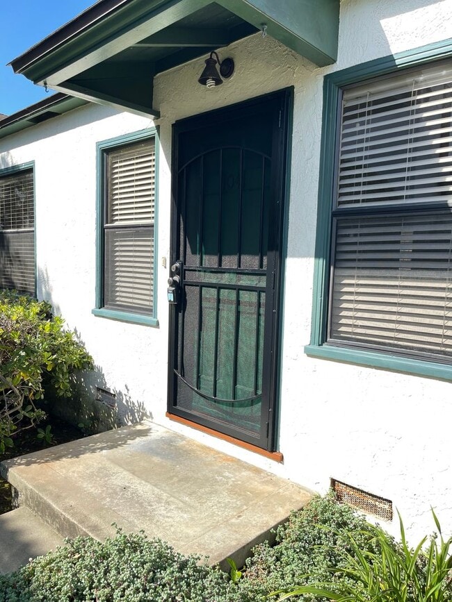 1047-1047 Diamond St in San Diego, CA - Building Photo - Building Photo