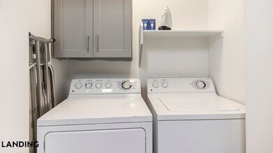 1001 E Playa Del Norte Dr, Unit 2543 in Tempe, AZ - Foto de edificio - Building Photo