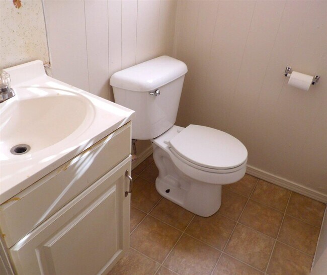 3 NW 7th St in Lawton, OK - Building Photo - Building Photo