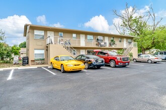 The Bimini Apartments in Sarasota, FL - Building Photo - Building Photo