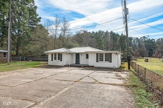 5834 US-80 in Princeton, LA - Building Photo - Building Photo