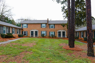 Kilborne Apartments in Charlotte, NC - Foto de edificio - Building Photo