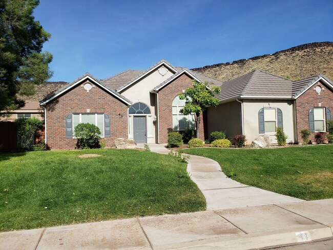 41 S 1210 W in Saint George, UT - Building Photo - Building Photo