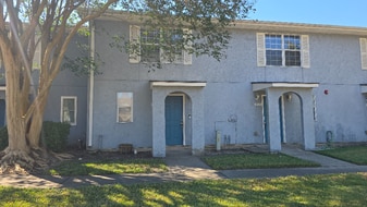 1812 Country Village Blvd in Humble, TX - Building Photo