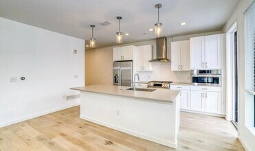 1735 Central St in Denver, CO - Building Photo - Building Photo