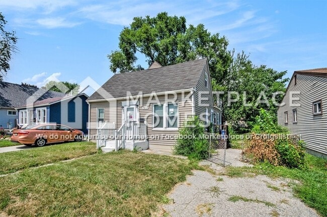 7211 Packard Ave in Warren, MI - Building Photo - Building Photo