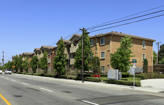 Cornerstone in Anaheim, CA - Building Photo