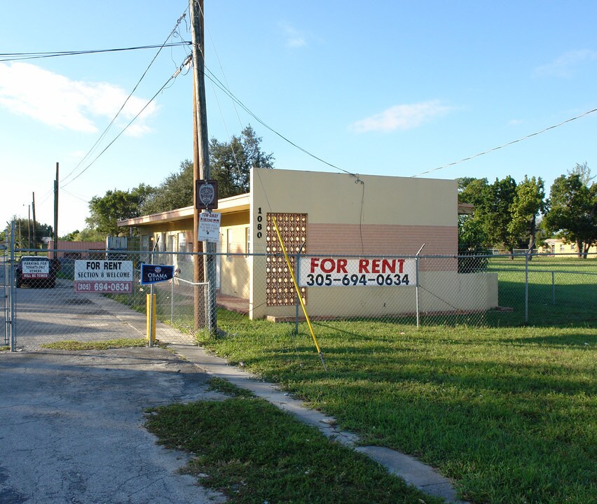 1080 NW 79th St in Miami, FL - Building Photo