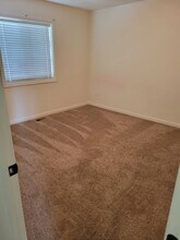 1849 Red Bertrand Ct in Sioux City, IA - Building Photo - Building Photo