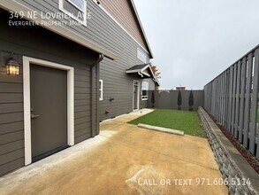 349 NE Lovrien Ave in Gresham, OR - Building Photo - Building Photo