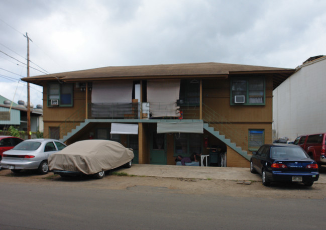 94-065 Waipahu Depot St in Waipahu, HI - Building Photo - Building Photo