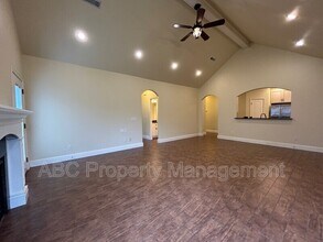 1607 Park St in Lowell, AR - Building Photo - Building Photo