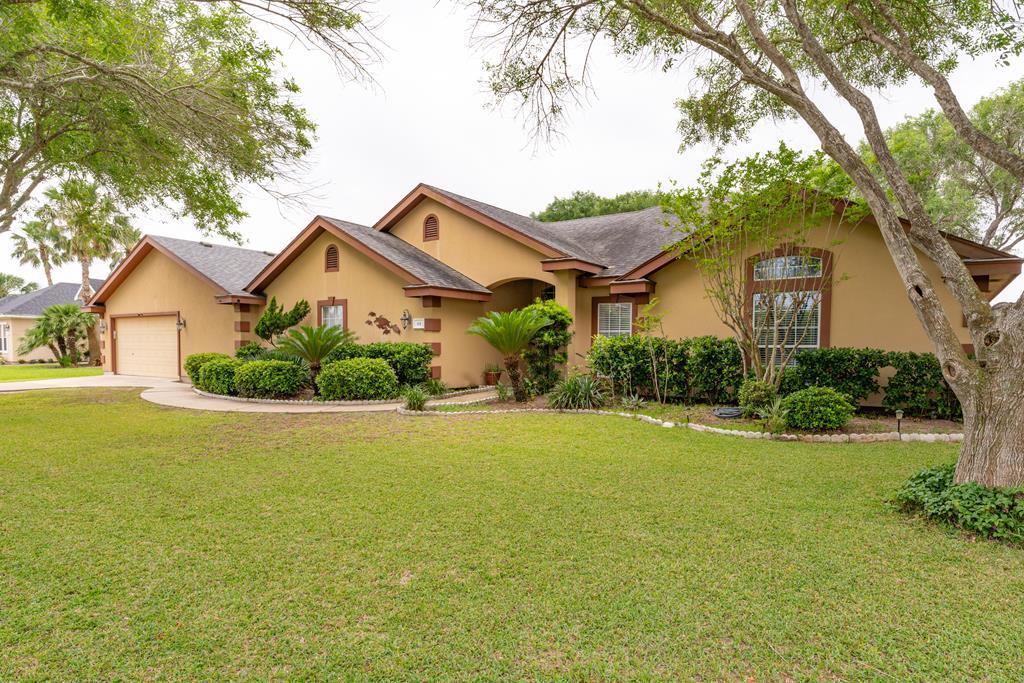 40 Ocelot Trail Rd in Laguna Vista, TX - Building Photo