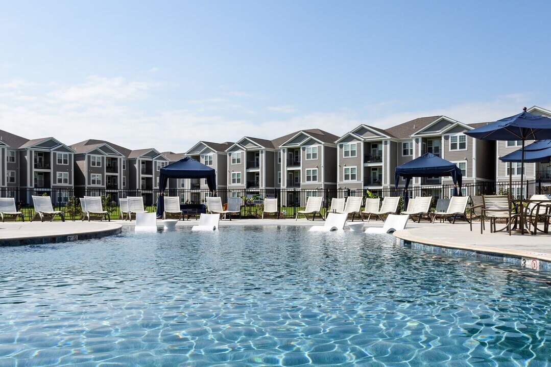 Altair At The Preserve in O'Fallon, MO - Foto de edificio