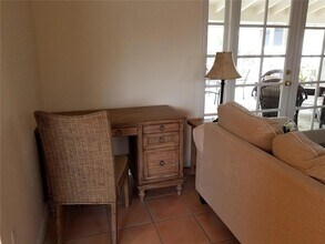 2745 Cardwell Way in Sarasota, FL - Building Photo - Building Photo
