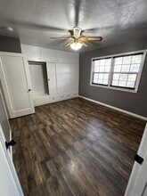 100 Hickerson Dr in Bakersfield, CA - Building Photo - Building Photo