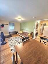 5 Maple Ct in Washingtonville, NY - Building Photo - Building Photo