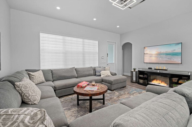 7412 Soiree Way in Kissimmee, FL - Building Photo - Building Photo