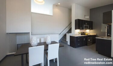 160 E Berkeley St in Boston, MA - Foto de edificio - Building Photo