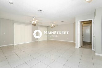 22458 SW 56th Ave in Boca Raton, FL - Foto de edificio - Building Photo