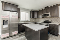 2200 N Kenneth Ave, Unit #2 in Chicago, IL - Building Photo - Building Photo