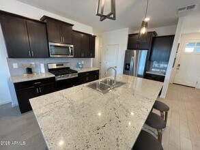 40629 W Sunland Dr in Maricopa, AZ - Building Photo - Building Photo