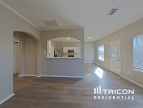 641 Tabasco Trail in Arlington, TX - Building Photo - Building Photo