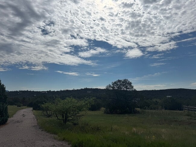 53 Sandia Haven Dr in Cedar Crest, NM - Building Photo - Building Photo