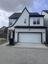 5508 Oakmont Villas Dr in Houston, TX - Building Photo