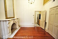 216 W Monument St photo'