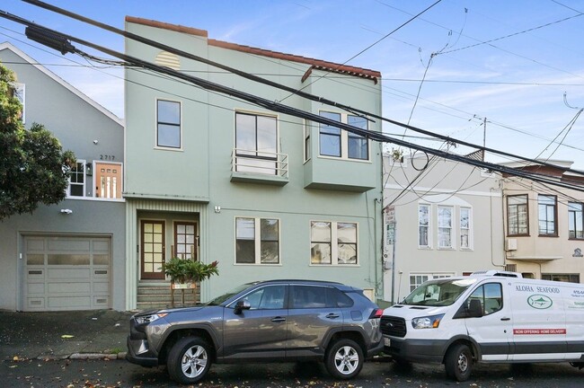 2721 20th St in San Francisco, CA - Building Photo - Building Photo